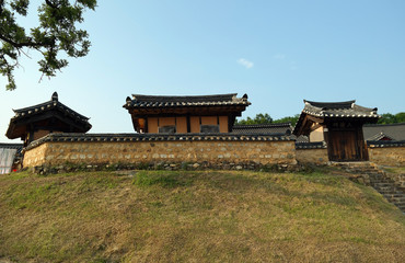 Obraz premium Sungjuhyanggyo Confucian School 