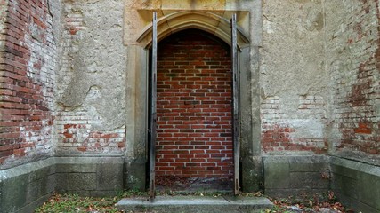 Stop motion animation - opening and closing door with brick up gate
