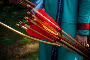 arrows with red feathers Archer bow and arrows archery