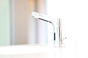 Touchless faucet in dental office