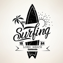 Surfing emblem template, surfboard silhouette with lettering - obrazy, fototapety, plakaty