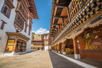 Fototapeta na wymiar Paro Dzong in Bhutan