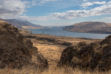 Vista views over the eastern Columbia River Gorge, Washington