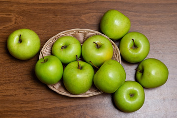 green apples