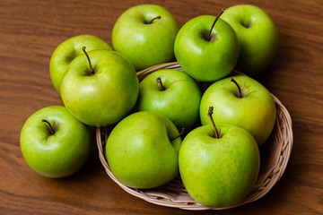 green apples