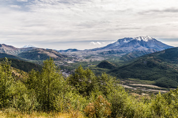 Fototapeta premium Beautiful view of Mt St. Helens.