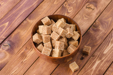 Cane sugar refined in a bowl.