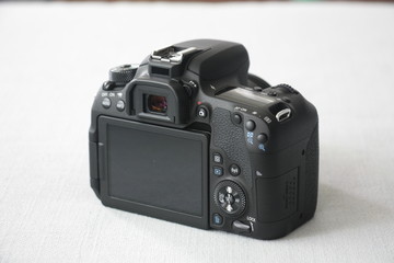 Canon 77d