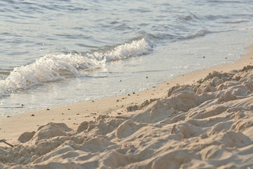 Foamy wave with bubbles