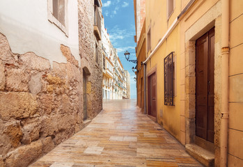 Fototapeta na wymiar Street of the Spanish city of Tarragona on the Mediterranean coast