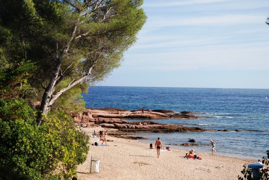 Plages et criques de Boulouris &agrave; Agay (Var)