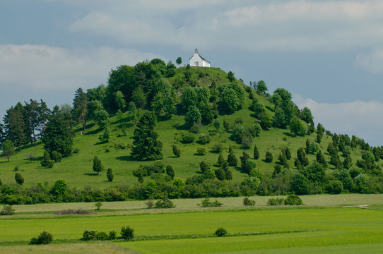 Kornb&uuml;hl mit Salmendinger Kapelle