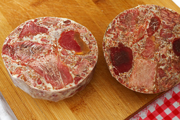 Sazdarma. Sazdaarma BEEF,  LAMB, MINCED MEAT PRODUCTS, MARINATED PRODUCTS. Homemade Sazdarma. Sızdırma is called a meat product. It consists of cooked or fried in its own fat meat and spices.