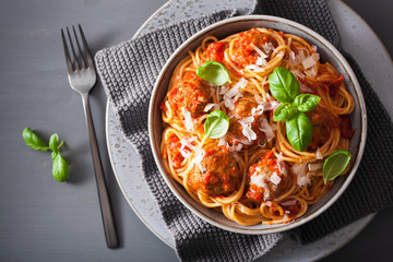 spaghetti with meatballs and tomato sauce, italian pasta