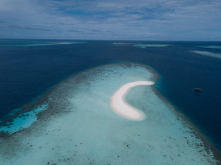 Sandbank aerial view Maldives