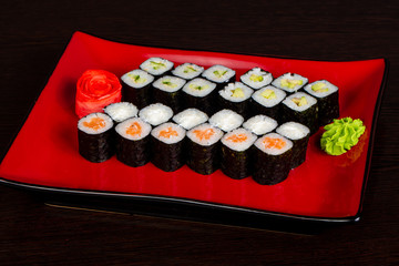 Japanese roll set