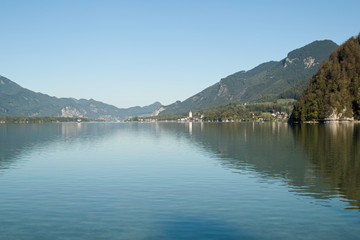 Fototapeta premium view of the Wolfgangsee in the Salzkammergut
