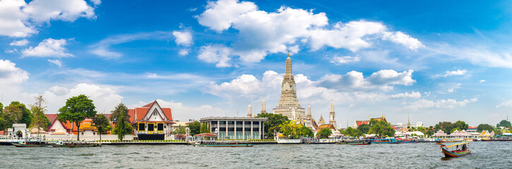 Obraz premium Wat Arun Temple in Bangkok