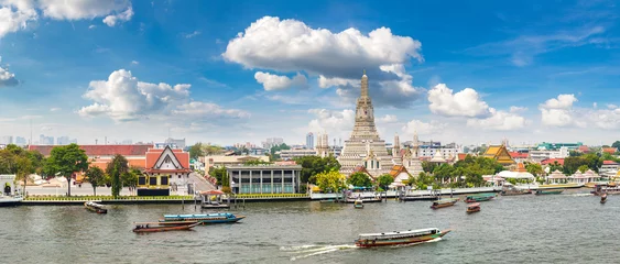 Foto op Plexiglas Wat Arun Temple in Bangkok © Sergii Figurnyi