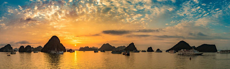 Sunset in Halon bay, Vietnam