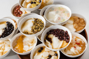 豆花　台湾の豆腐スウィーツ　Toufa (Tofu Pudding)