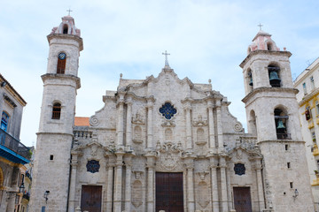 Fototapeta na wymiar San Cristóbal de La Habana, cathedral