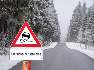 Fahrsicherheitstraining  im Winter