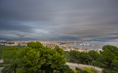 Obraz premium Impressive Palma, Majorca from bellver castle, ultra long exposure