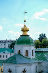 Fototapeta na wymiar orthodox church in Kiev, Ukraine