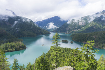 Obraz na płótnie Canvas Diablo Lake, North Cascades National Park, Washington, USA