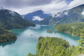 Fototapeta na wymiar Diablo Lake, North Cascades National Park, Washington, USA