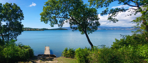 Ponton sur le litoral Martiniquais