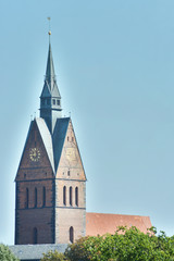 Fototapeta na wymiar Kirche - Marktkirche Hannover - Gotik-Stil