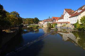 Obraz premium Schwäbisch Hall,Baden-Württemberg, Deutschland : Altstadt am Kocherufer