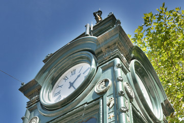 Standuhr im Zentrum - Kröpcke-Uhr Hannover