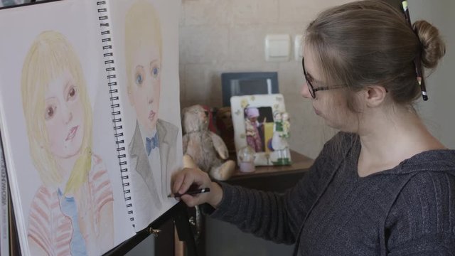 An Art Person Drawing A Picture