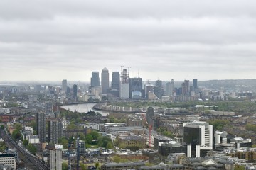 Fototapeta na wymiar 変貌する都市　ロンドン