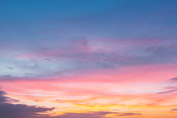 Obraz premium Piękne niebo zachód słońca