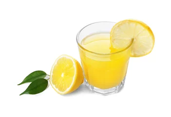 Foto op Plexiglas Glass of fresh lemon juice on white background © Pixel-Shot