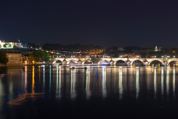 Fototapeta na wymiar Charles Bridge in Prague at night