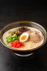とんこつラーメン