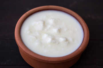  kasede ev yapımı doğal yoğurt