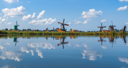 Fototapeta premium Mighty Windmills