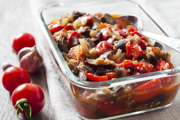 Vegetable sauté with eggplant, red pepper and tomatoes