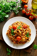 Spaghetti bolognese, top view