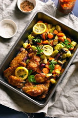 Grilled chicken wings with vegetables