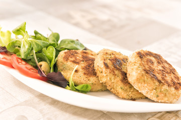 Vegetable patty with salad
