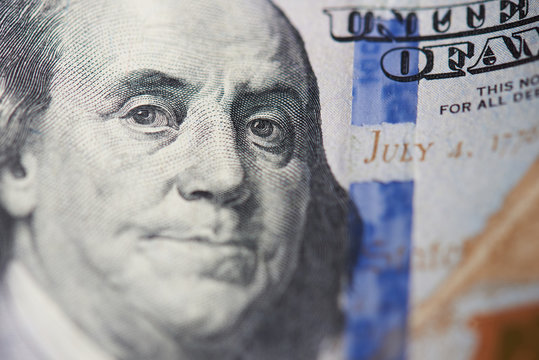 Franklin portrait on doolar bill