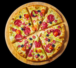 Pizza meat trio