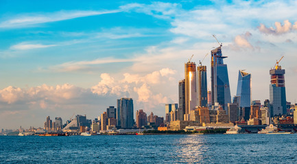Fototapeta na wymiar Manhattan downtown skyline with urban skyscrapers over Hudson river ,Manhattan Skyline